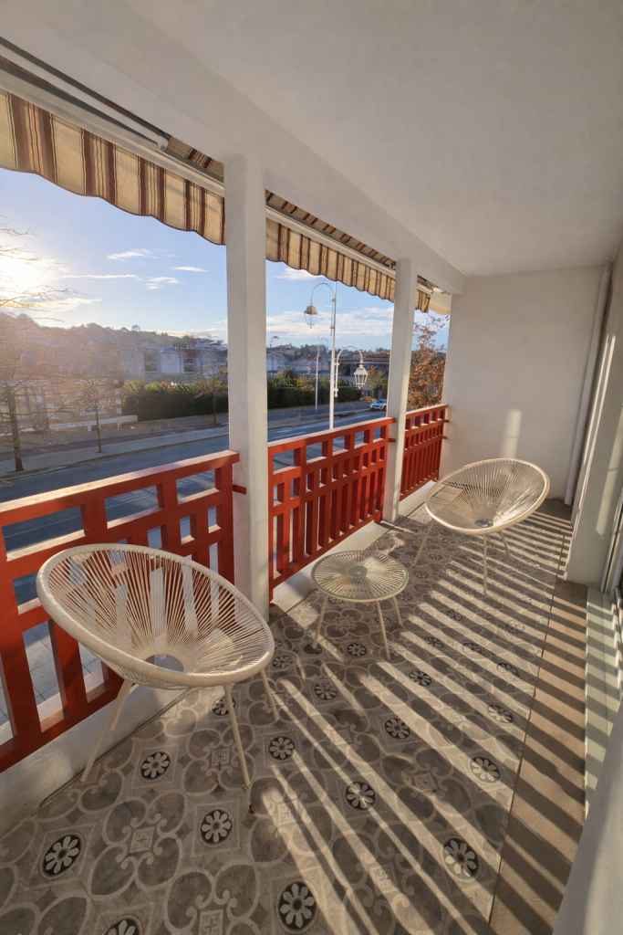 1d4e28e8-c7e7-4b7f-914b-b1ed606887b2